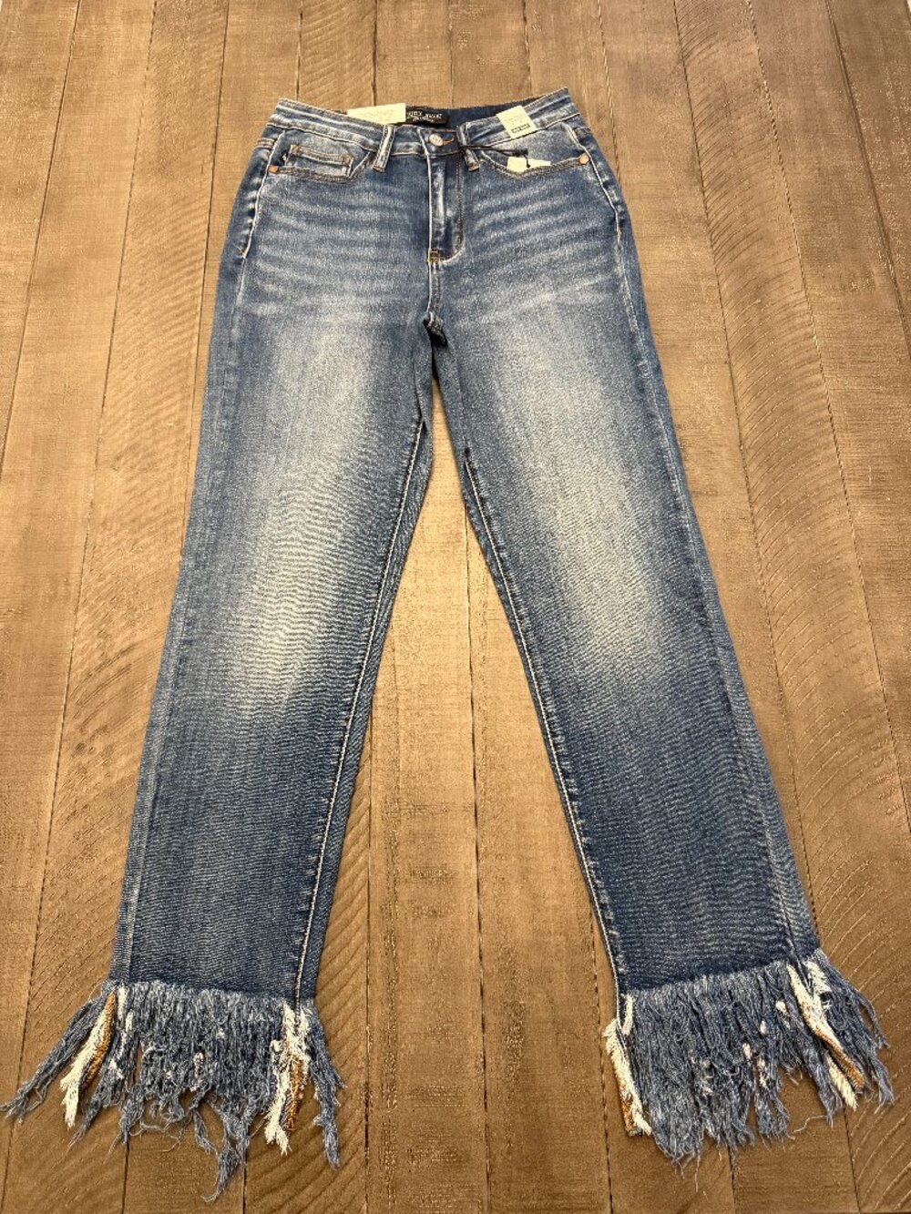 Judy Blue Jeans with Hem Frey